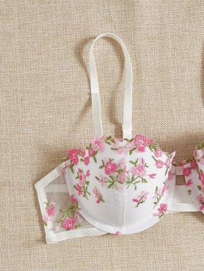 Conjunto Lingerie Bordado Floral Delicado